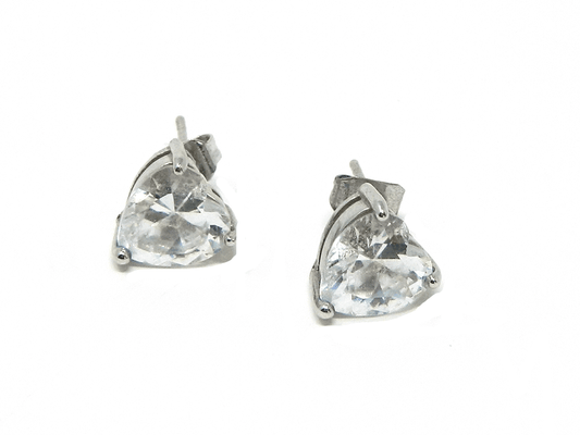 Heart Shaped stud earring of Cubic Zirconia 1